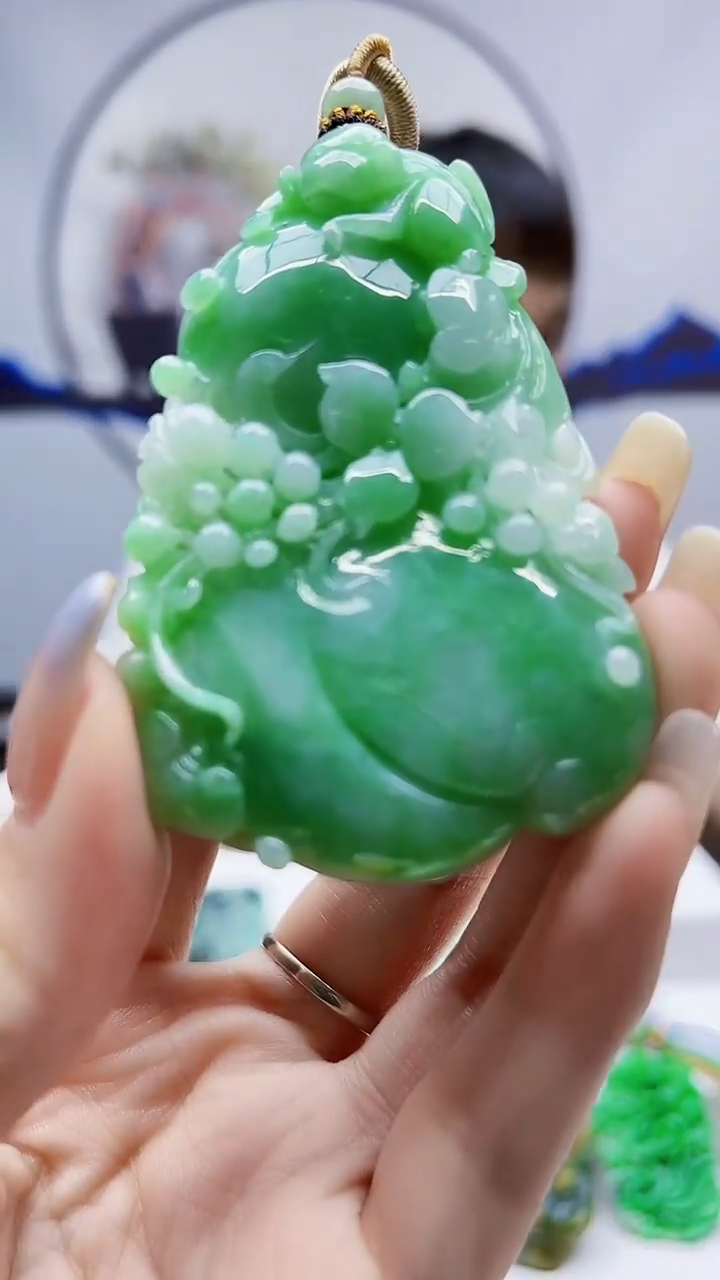 未镶嵌定制翡翠毛货-挂件66