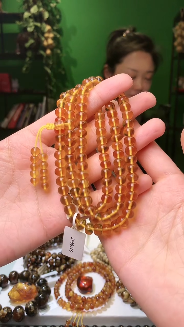 【闪购商品】琥珀裸石未镶嵌抚顺琥珀