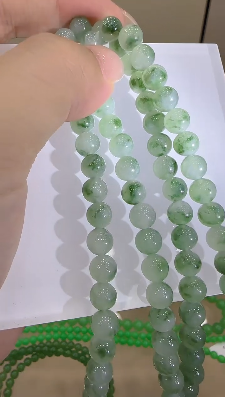 【闪购商品】翡翠手串未镶嵌团购多样性发一件