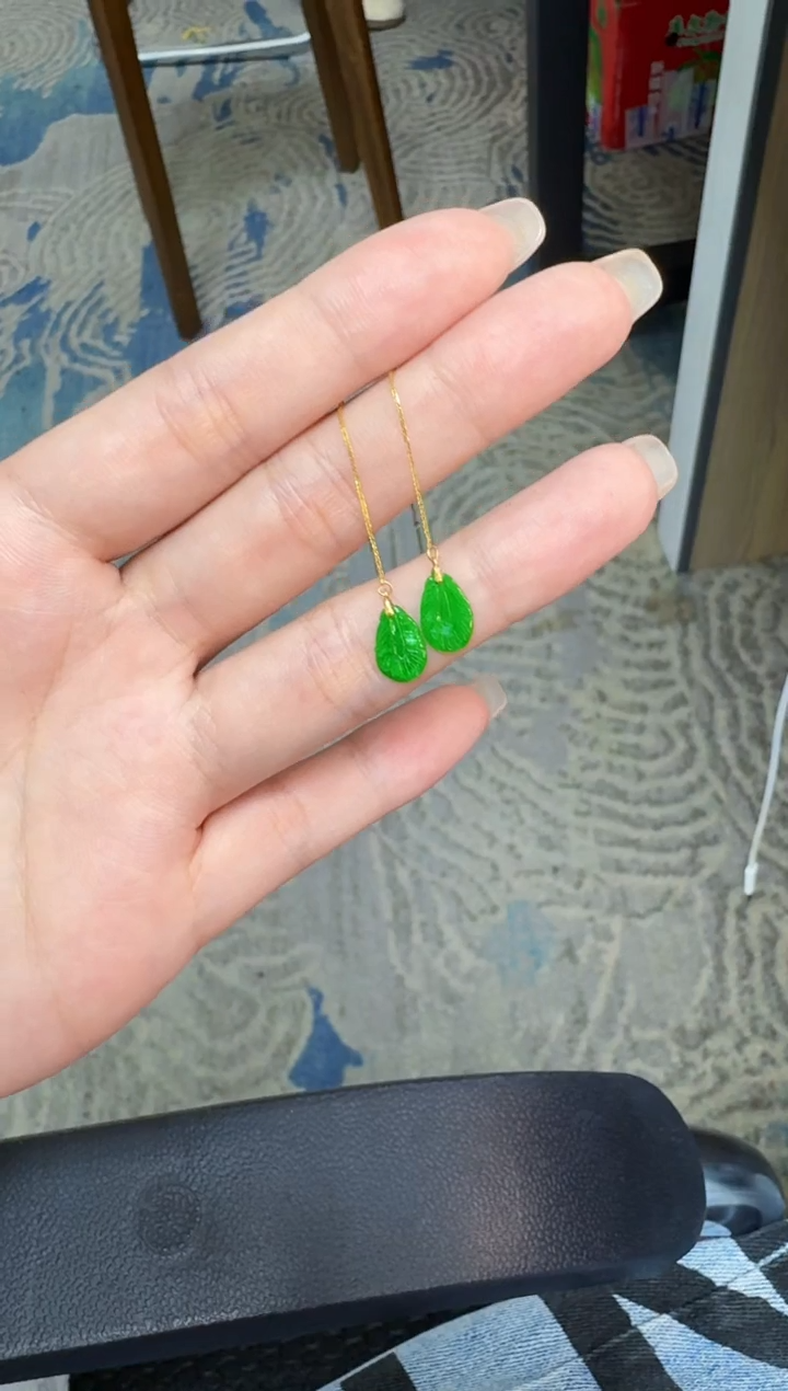 翡翠18K金镶嵌耳饰缅甸翡翠
