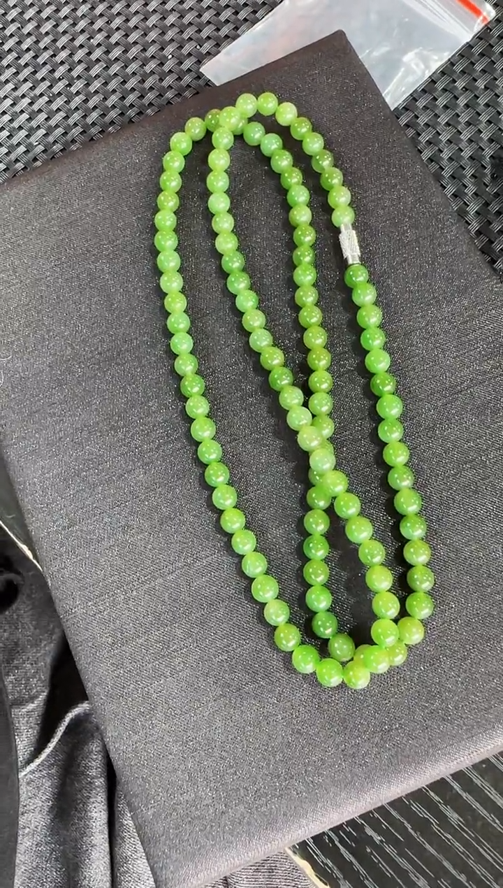 【闪购商品】和田玉未镶嵌项链阳绿108
