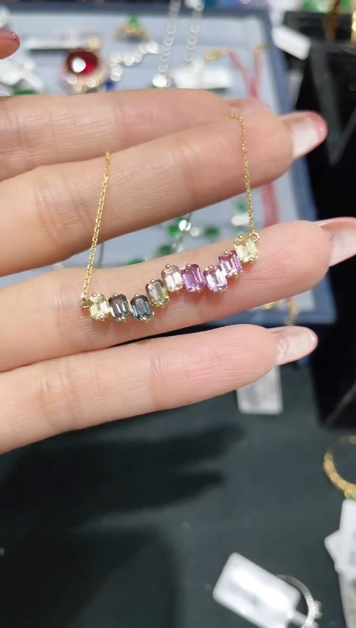 项链彩色蓝宝石18K金镶嵌项链