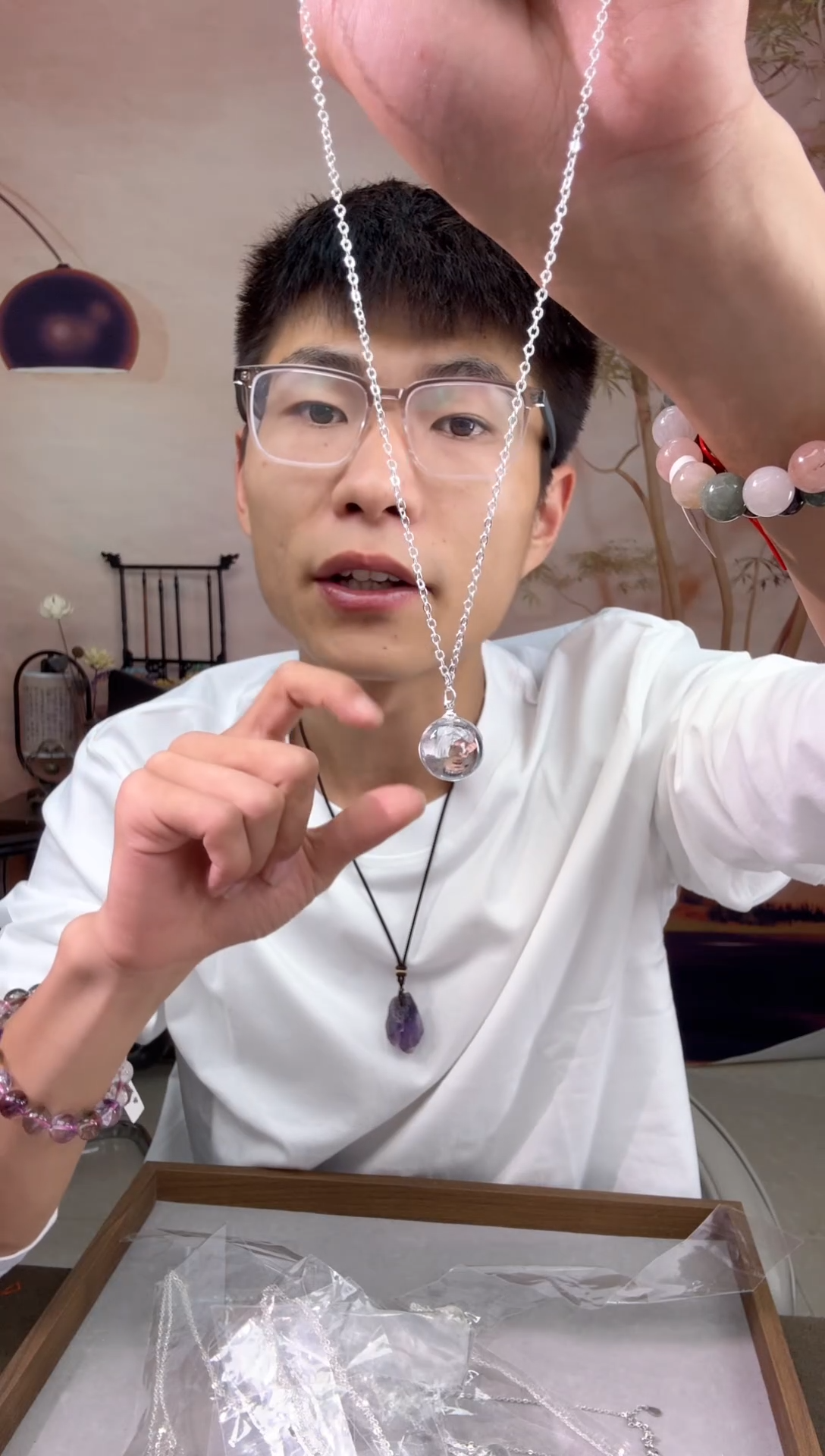颈饰合金水晶白泡泡