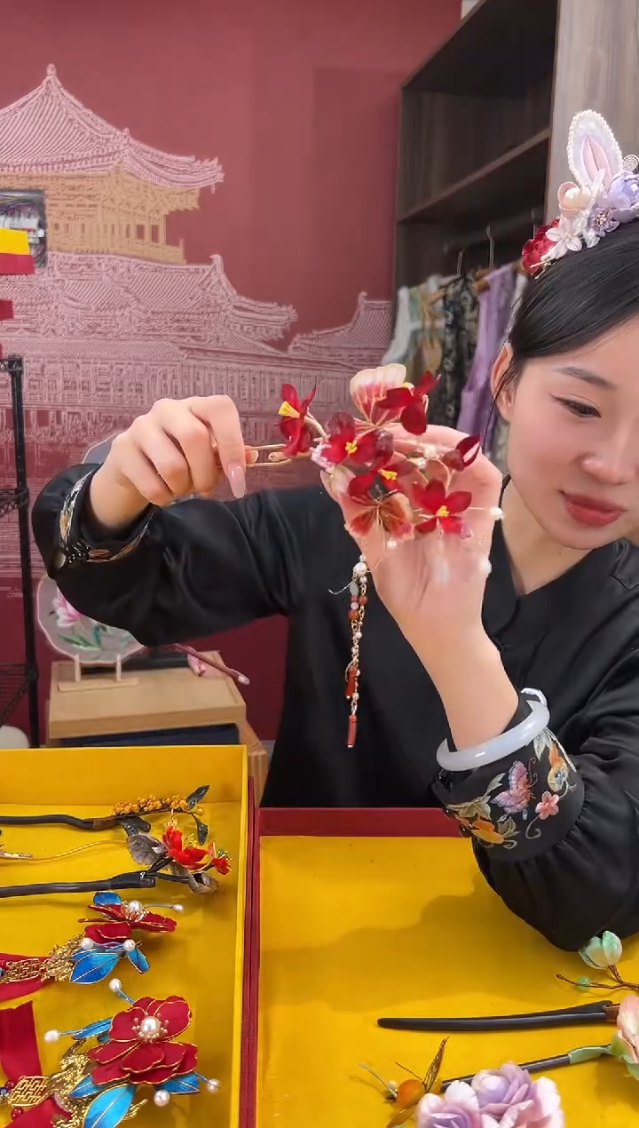 【闪购商品】刺绣非遗绒花（发饰）