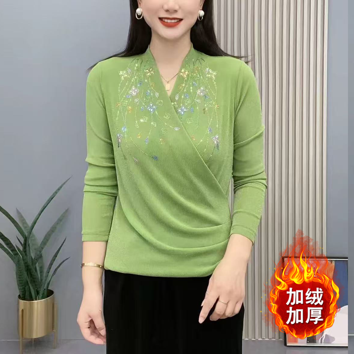 【加绒款上啦】新款交叉领简约妈妈装纯色烫钻柳条长袖百搭打底衫