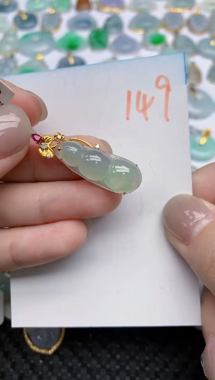 【闪购商品】翡翠颈饰18K金镶嵌天然翡翠A货