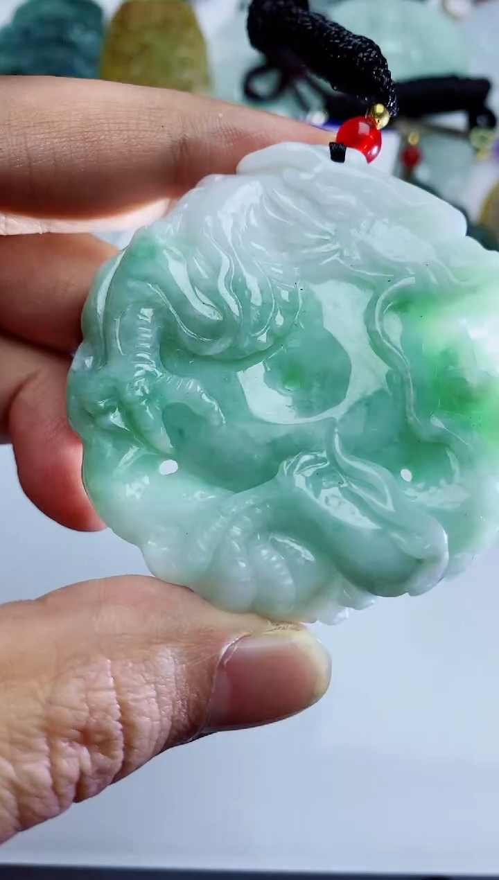 【闪购商品】翡翠吊坠(不含链)未镶嵌1