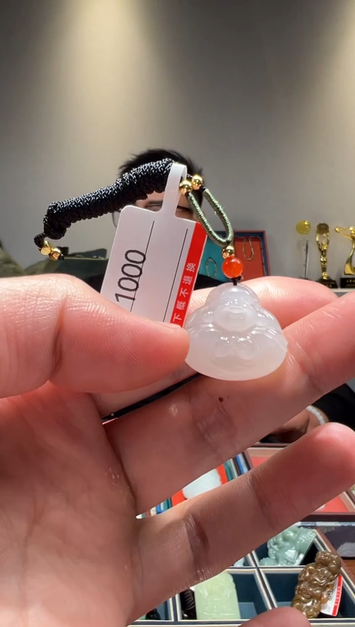 和田玉未镶嵌吊坠1