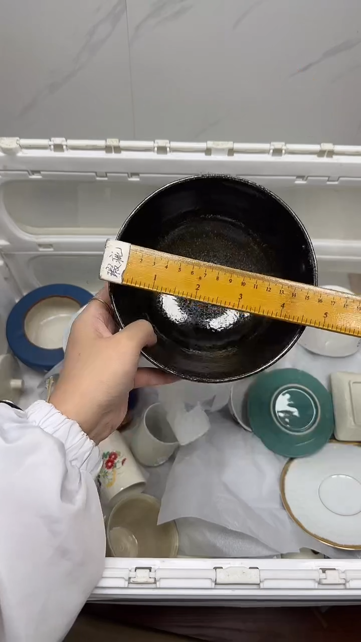 【闪购商品】1617回流瓷器默认微瑕，18.8包邮