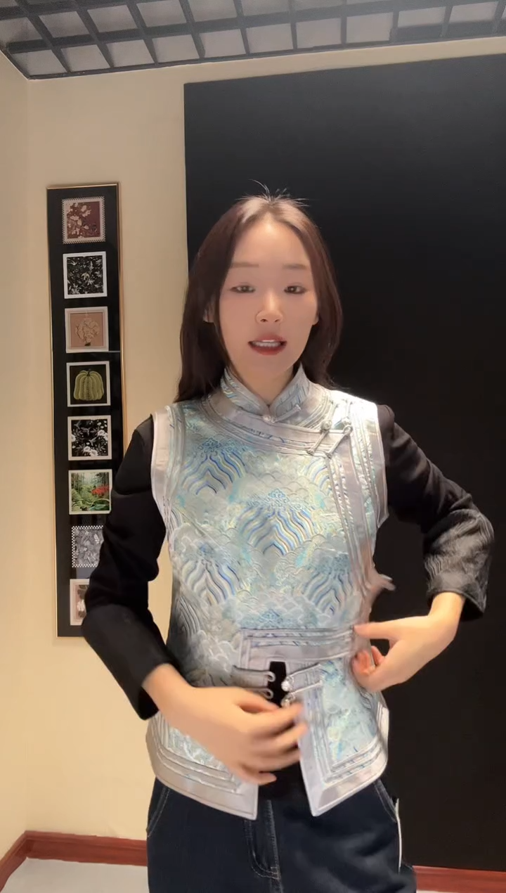 蓝山水马甲2xl         