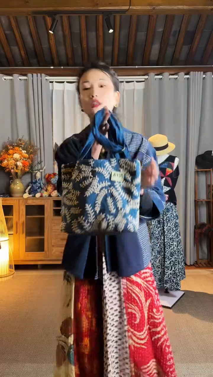 【闪购商品】设计师款风吹麦浪包