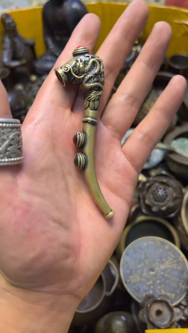 精美铜器，点击下单