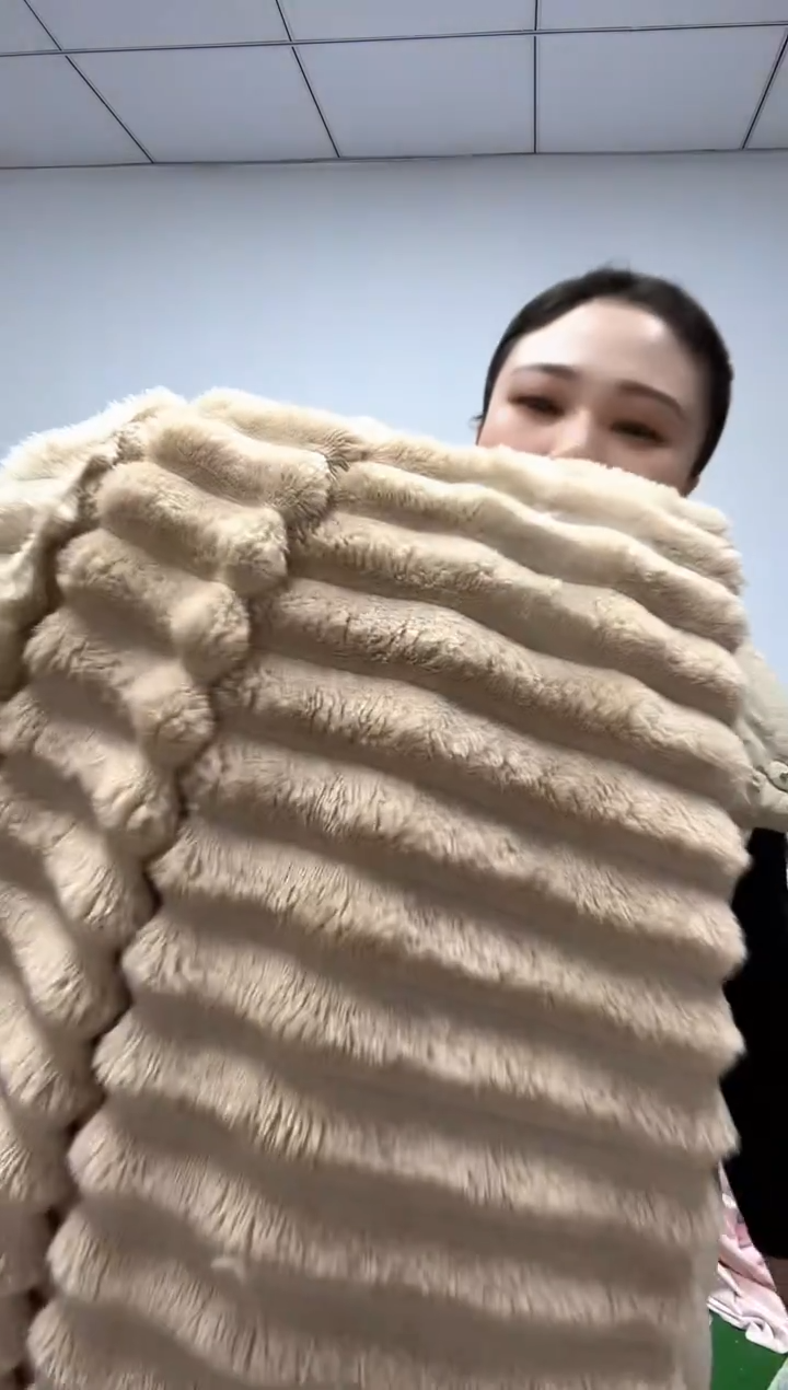 法兰绒2.2X2.5左右以主播介绍为准