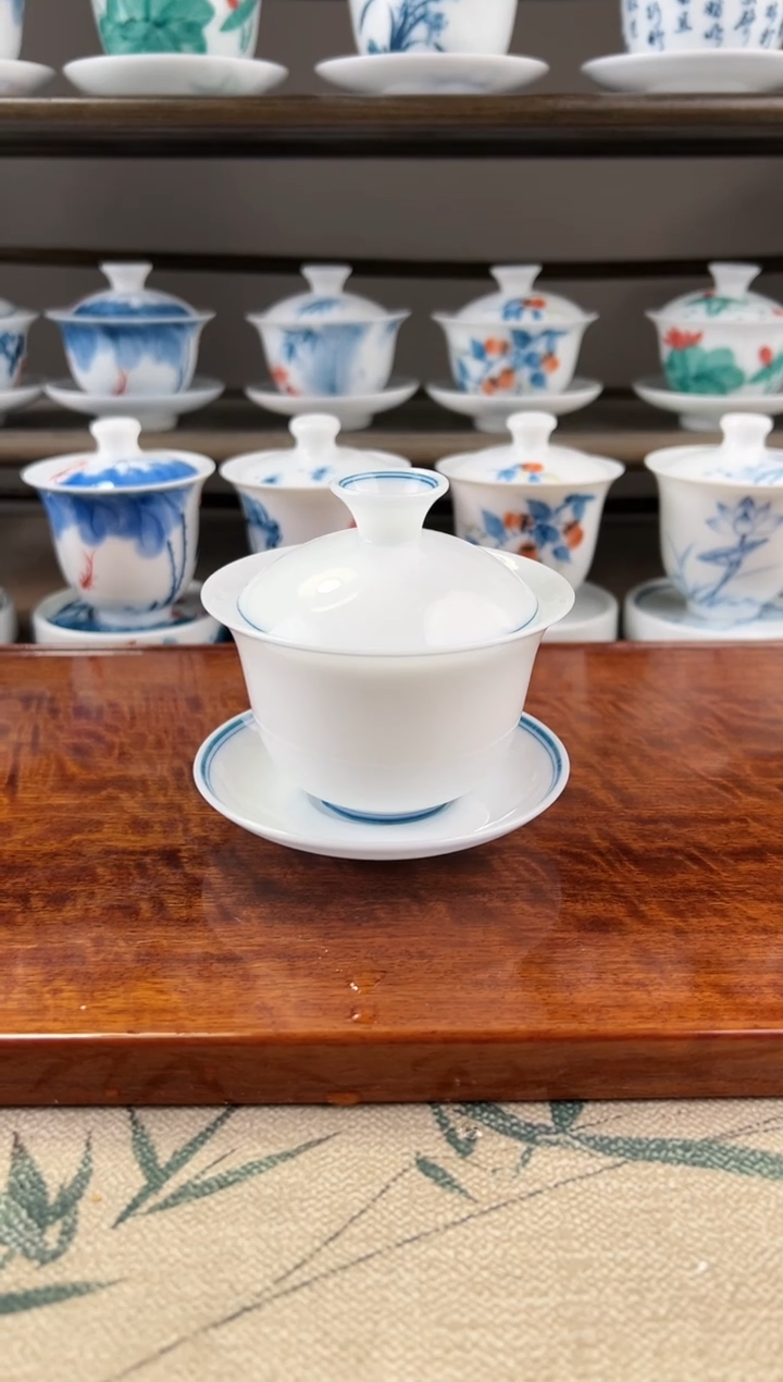 微瑕高冰玄纹130ml三才盖碗