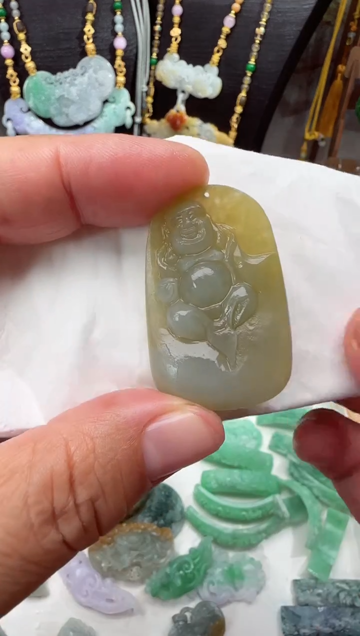 未镶嵌定制翡翠吊坠