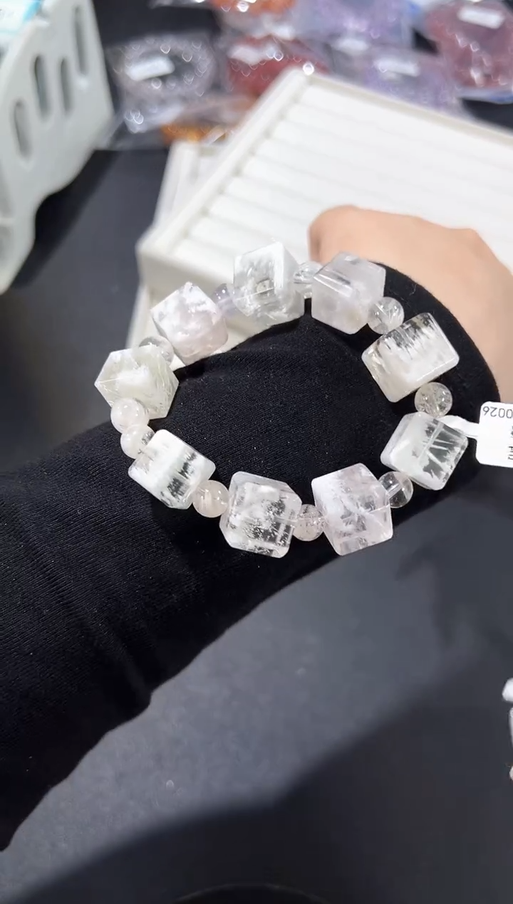 未镶嵌手链水晶52r多样性发其一【1条】默认微瑕