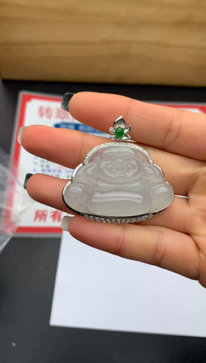 【闪购商品】翡翠颈饰18K金镶嵌大尺寸佛公