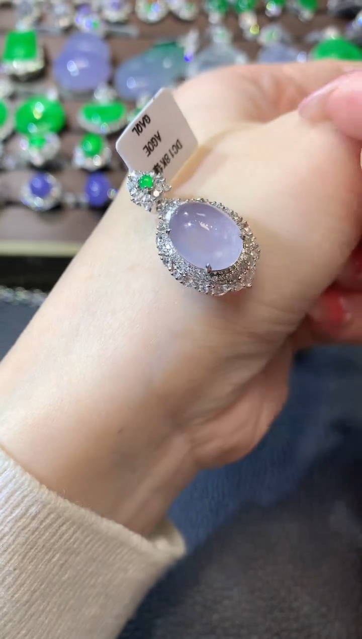 【闪购商品】翡翠吊坠(不含链)18K金镶嵌C43 紫货有一定色差