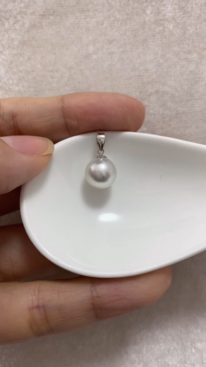 【闪购商品】海水珍珠吊坠(赠链)18K金镶嵌海水珍珠吊坠