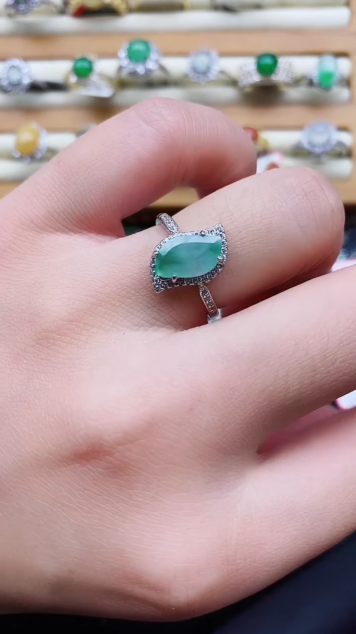 银S925镶嵌戒指翡翠1