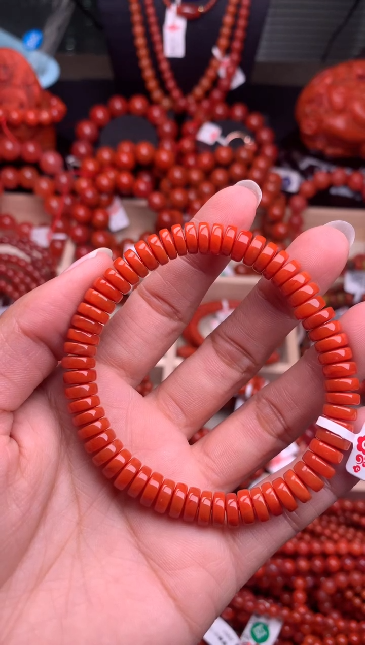 【闪购商品】南红玛瑙珠宝奇石合金7