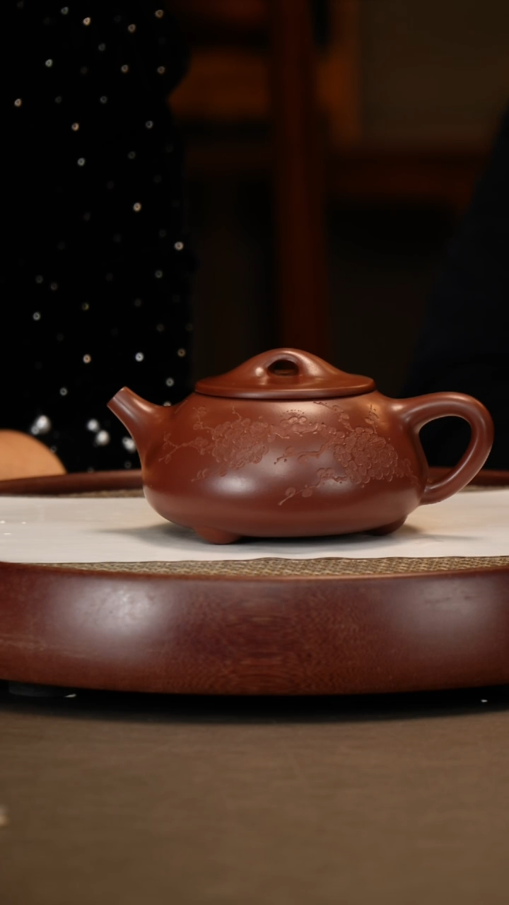 【闪购商品】紫砂茶壶【刘华良】龙血砂景舟石瓢  450CC