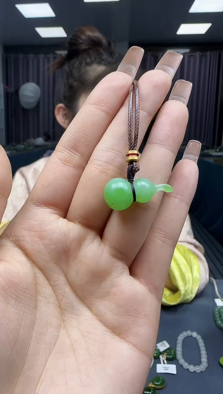 【闪购商品】和田玉挂件未镶嵌1