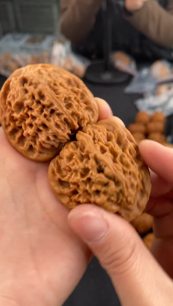 【闪购商品】文玩核桃把件南疆石42-x445