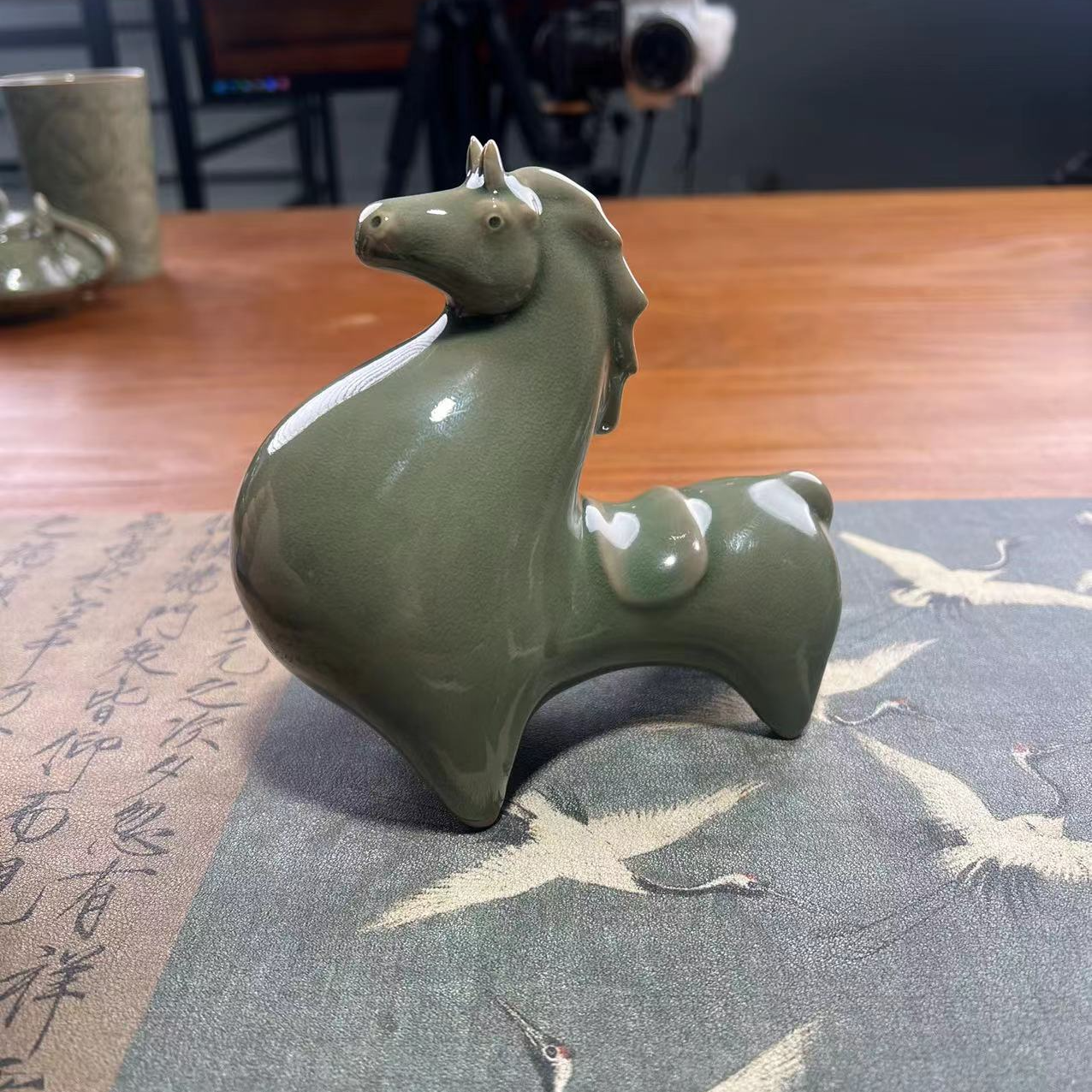 耀州窑青瓷唐马摆件茶宠一个