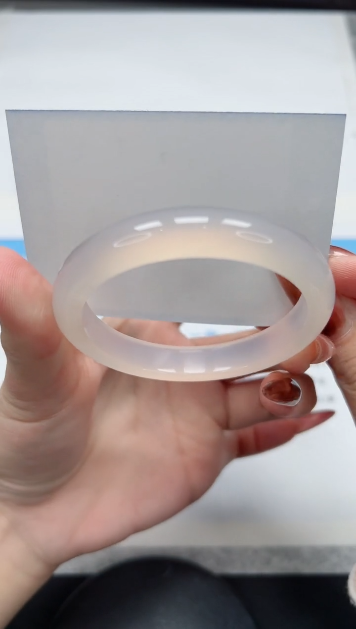 【闪购商品】玛瑙/玉髓手镯未镶嵌195/荔枝56.3