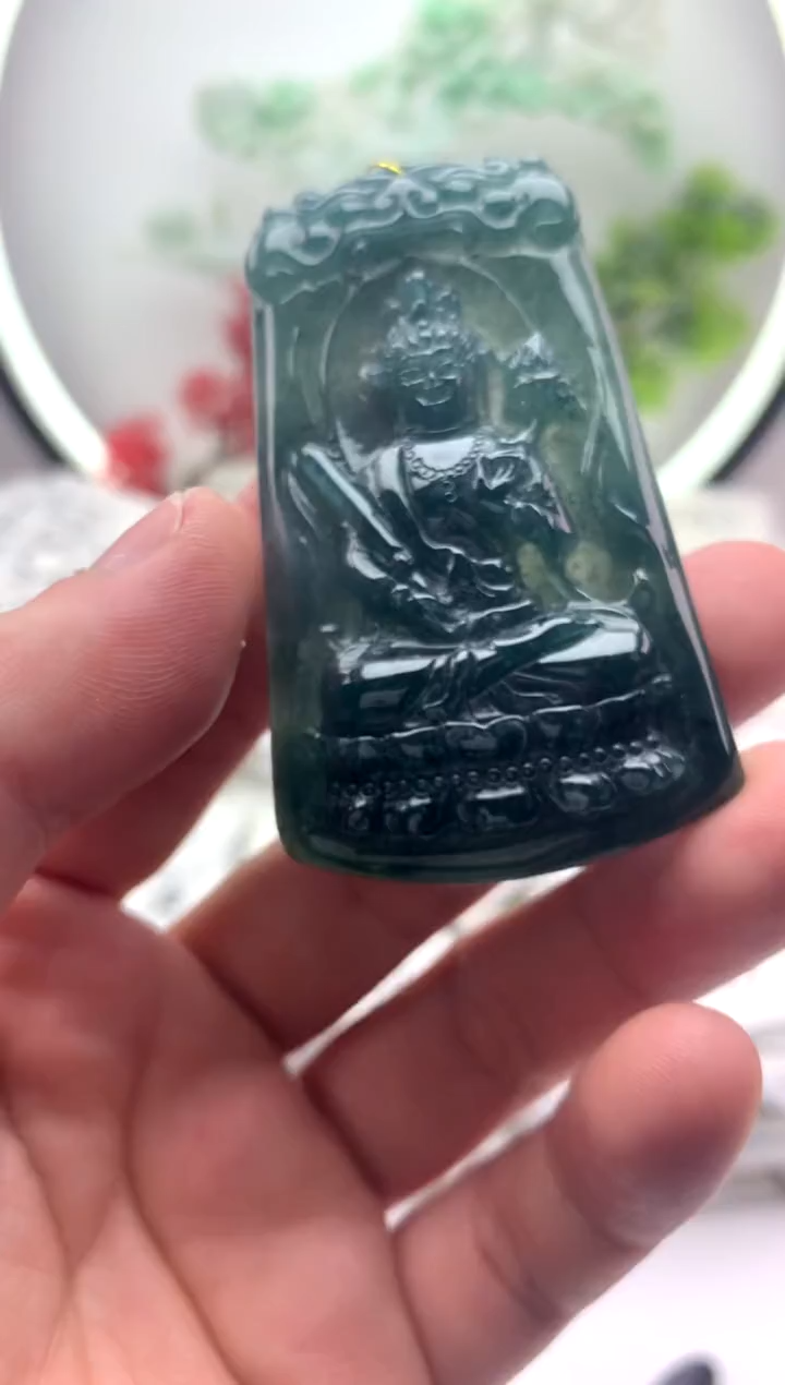 【闪购商品】翡翠颈饰未镶嵌虚空藏