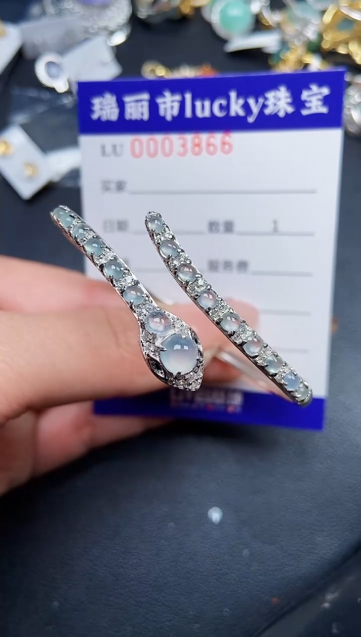 【闪购商品】翡翠颈饰银S925镶嵌3866