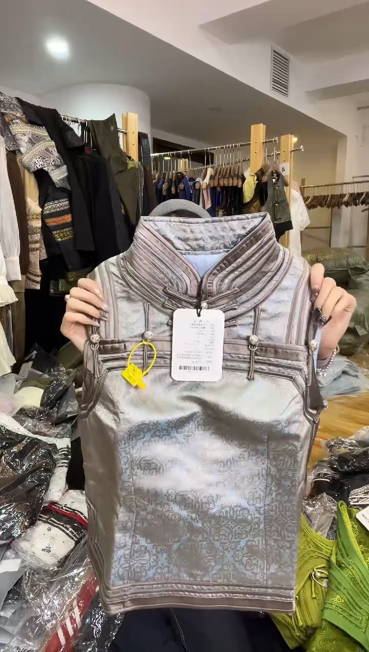 mj       2XL码    125-135斤