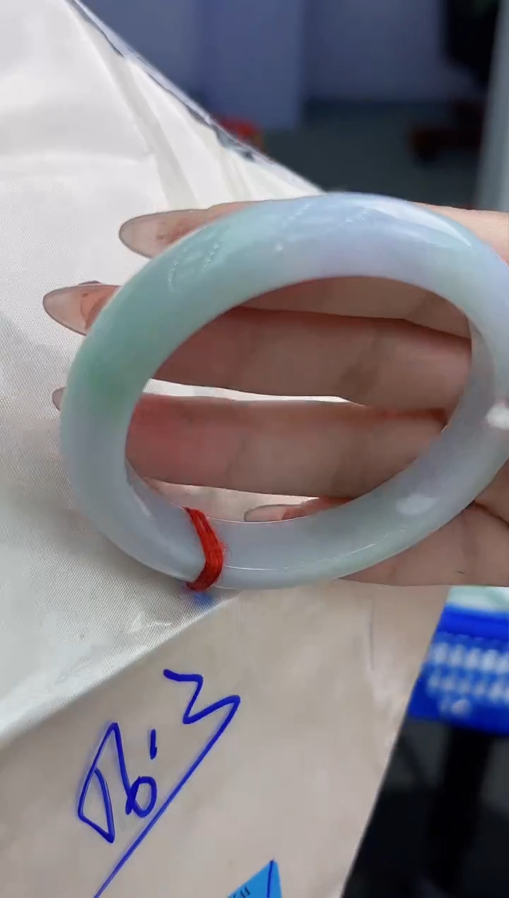 【闪购商品】翡翠手镯未镶嵌翡翠手镯