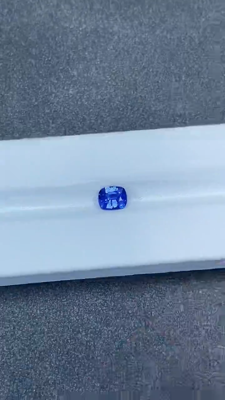 蓝宝石裸石天然1.15ct