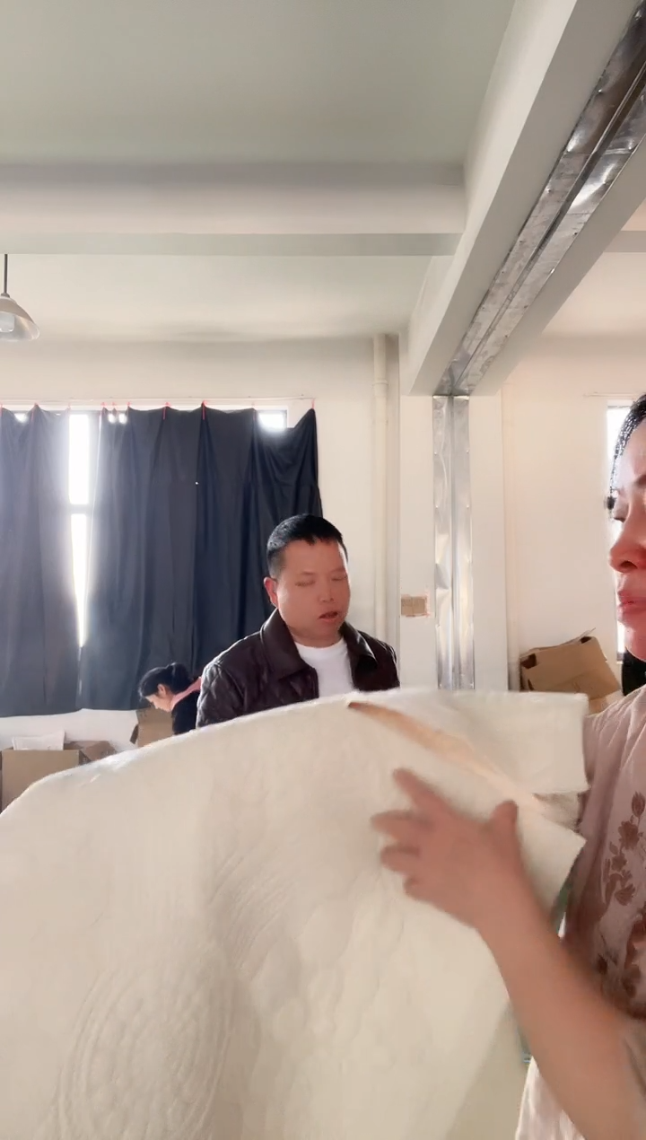 棉棉A70 发一个   