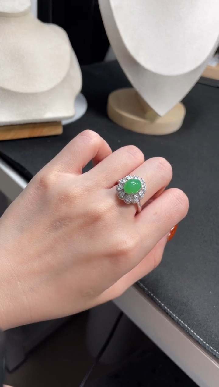 【闪购商品】翡翠戒指银S925镶嵌11111