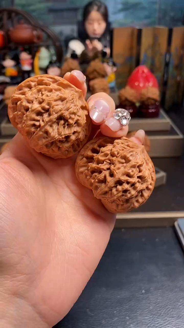 【闪购商品】文玩核桃吊坠K308蟠龙纹46