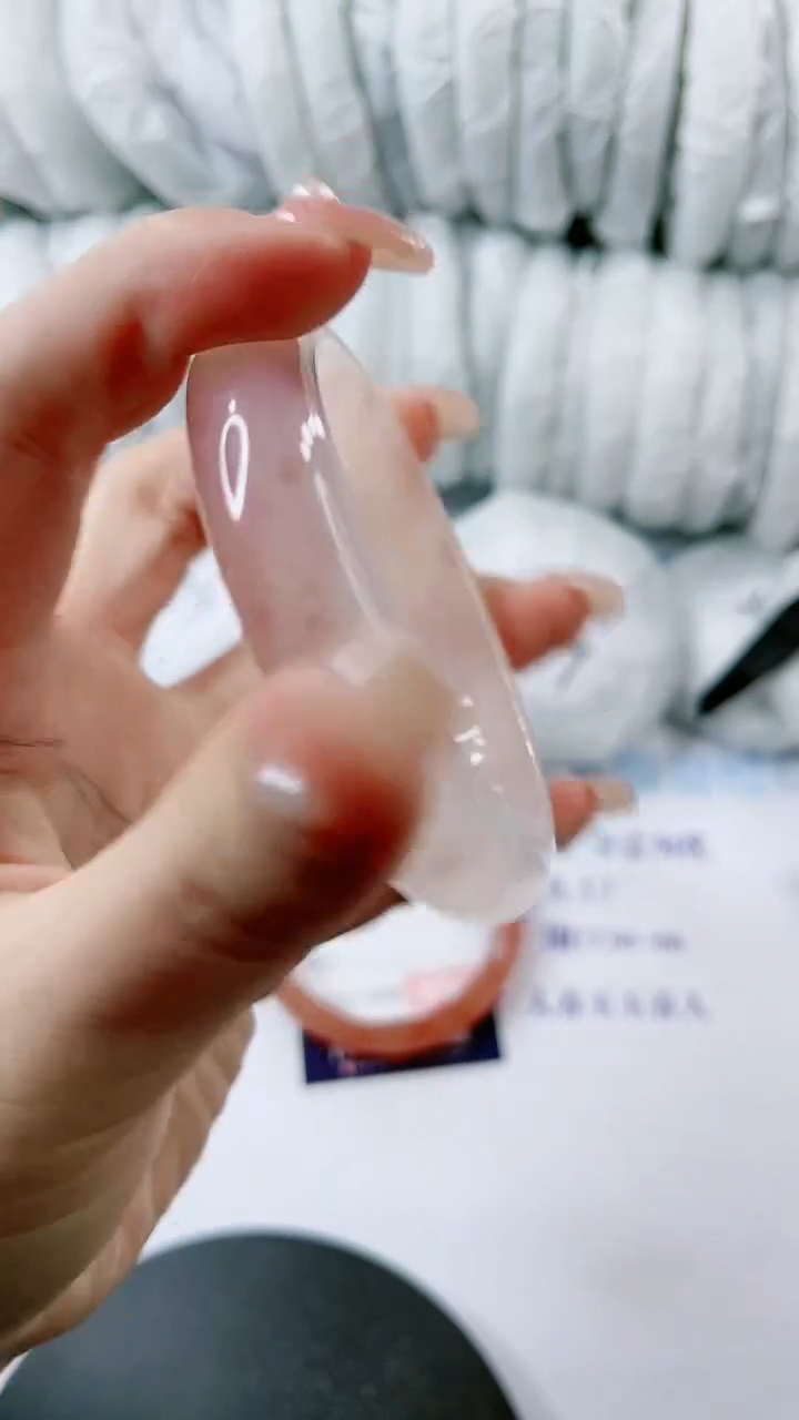 【闪购商品】石英质玉手镯未镶嵌0498136768-多样性发货