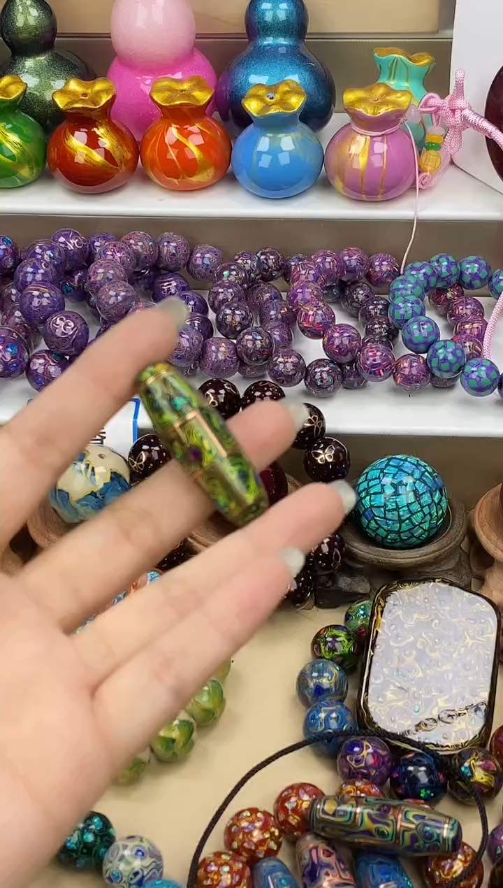 未*梦山屿大漆长筒珠