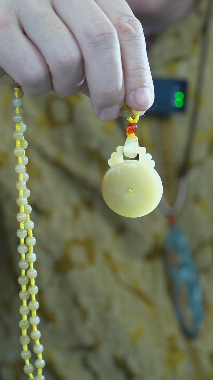 【闪购商品】和田玉吊坠未镶嵌玉净瓶