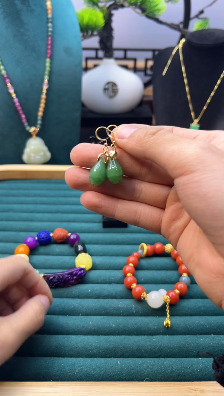 【闪购商品】和田玉耳饰14K金镶嵌E93