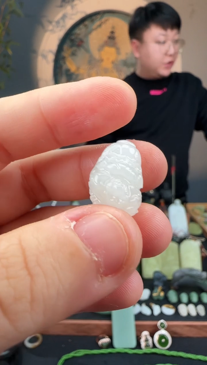 颈饰未镶嵌和田玉和田玉