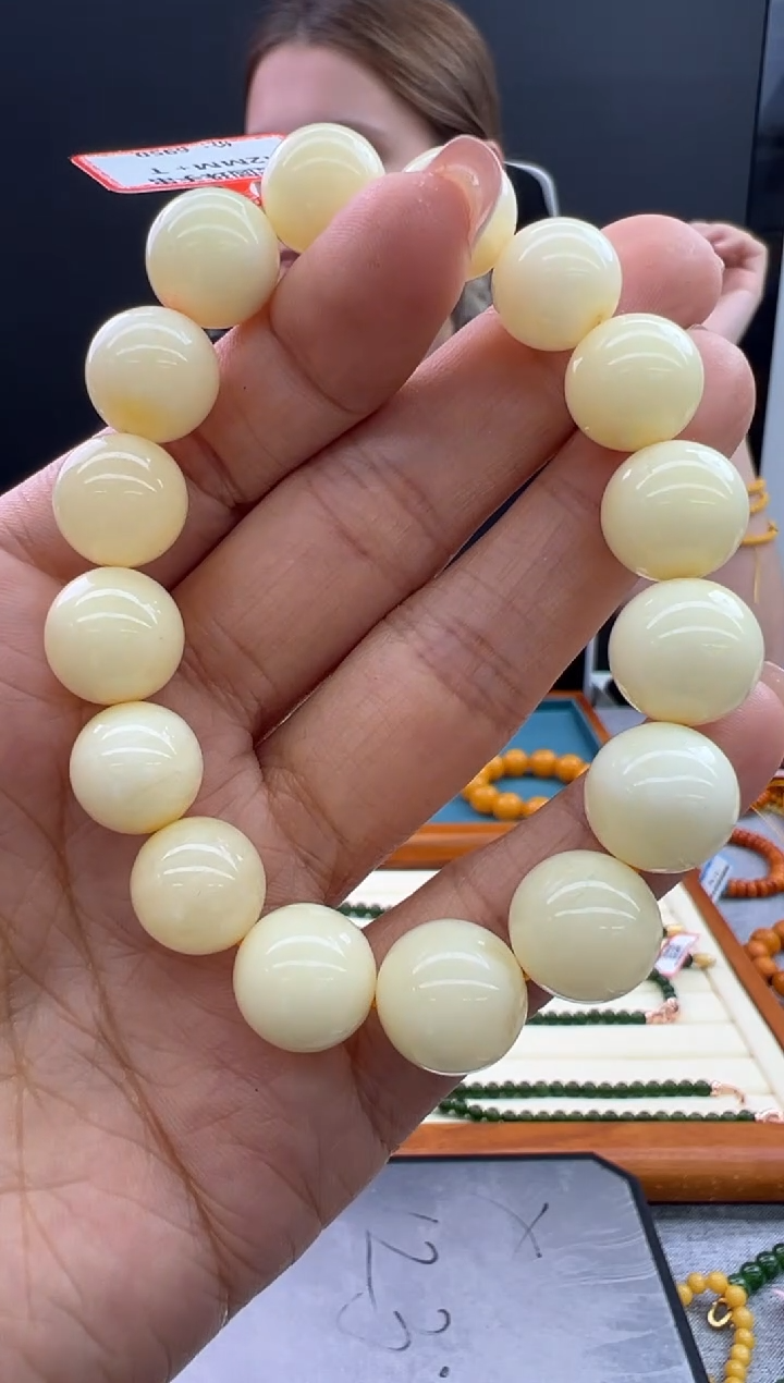 【闪购商品】未镶嵌琥珀手链102秒拍号