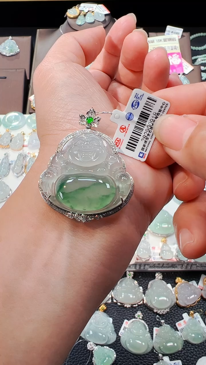 【闪购商品】翡翠吊坠(不含链)18K金镶嵌佛公吊坠918