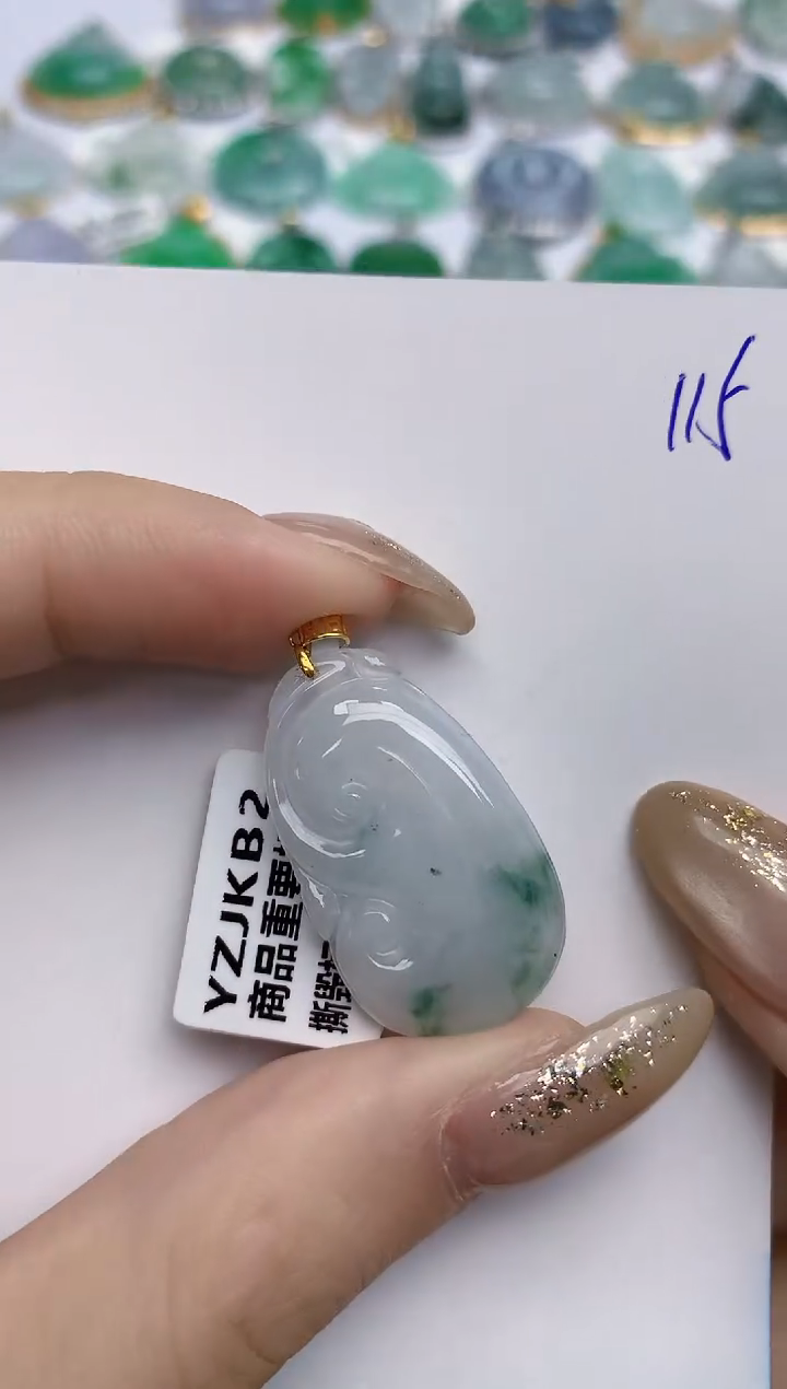 【闪购商品】翡翠颈饰18K金镶嵌天然缅甸翡翠A货