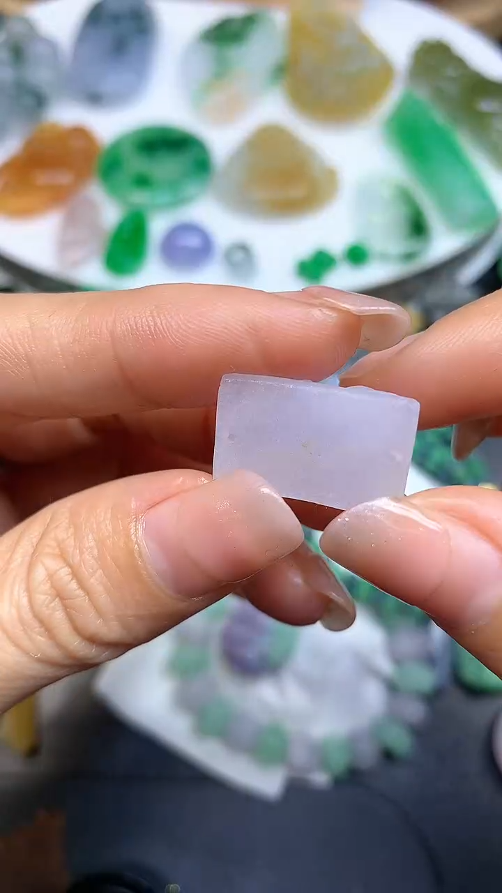 【闪购商品】定制翡翠未镶嵌翡翠