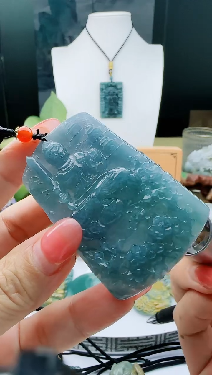 【闪购商品】翡翠颈饰未镶嵌111111111