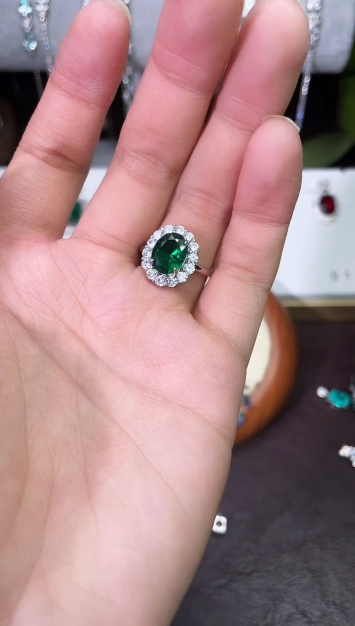 合金合成钻石绿宝戒指