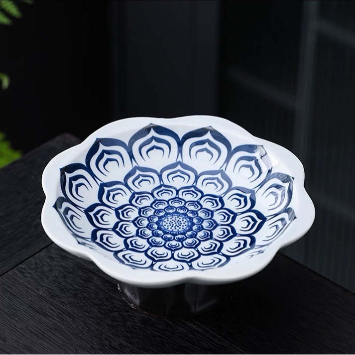 F204-仿古青花高足果盘-佛莲FQ